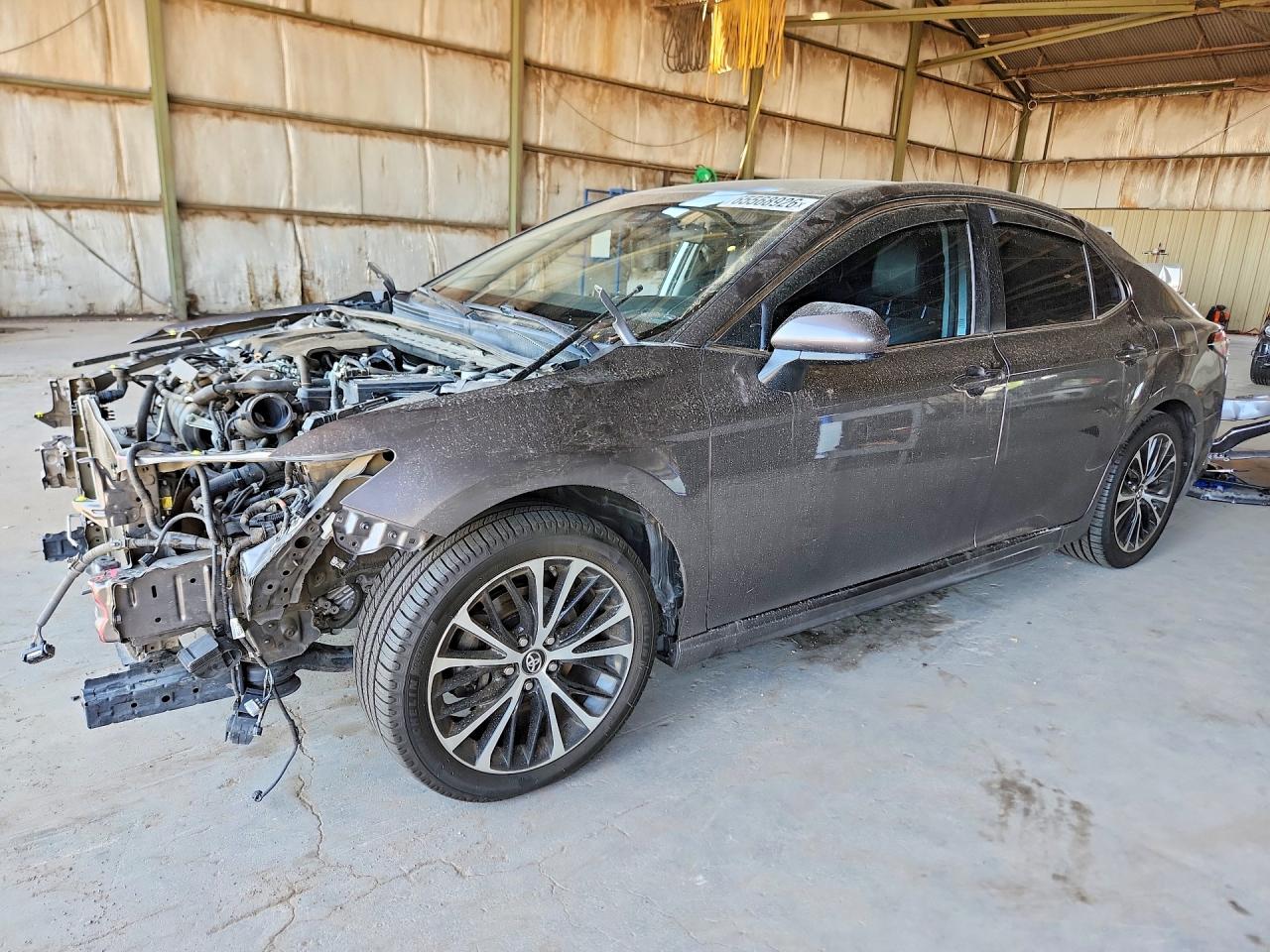 2018 TOYOTA CAMRY SE