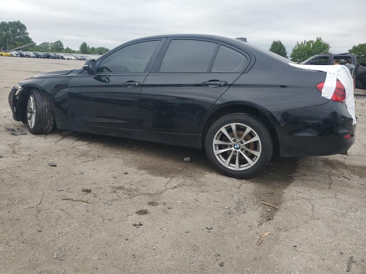 2016 BMW 320 I — снимка 2
