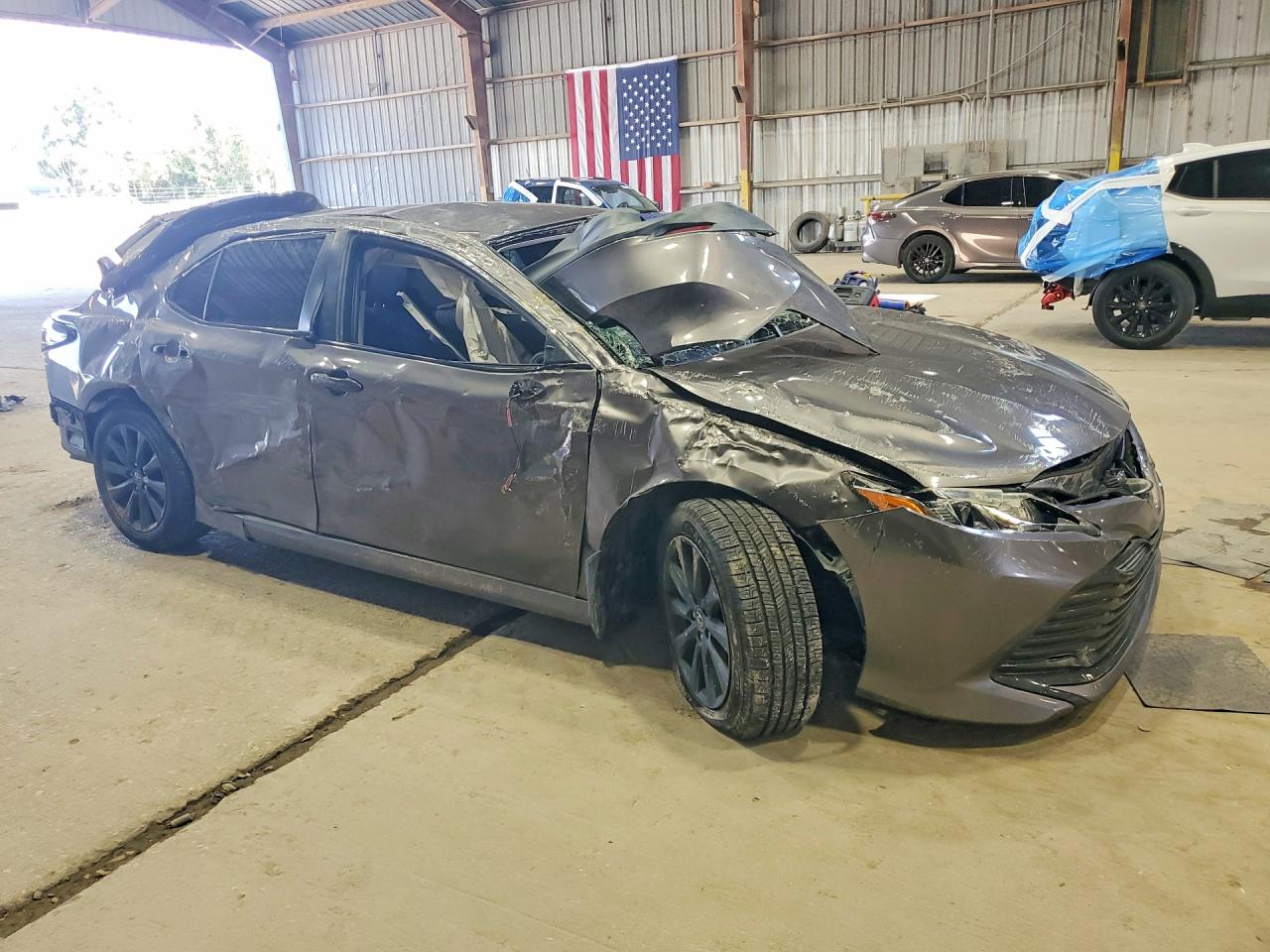 2018 TOYOTA CAMRY LE — снимка 4