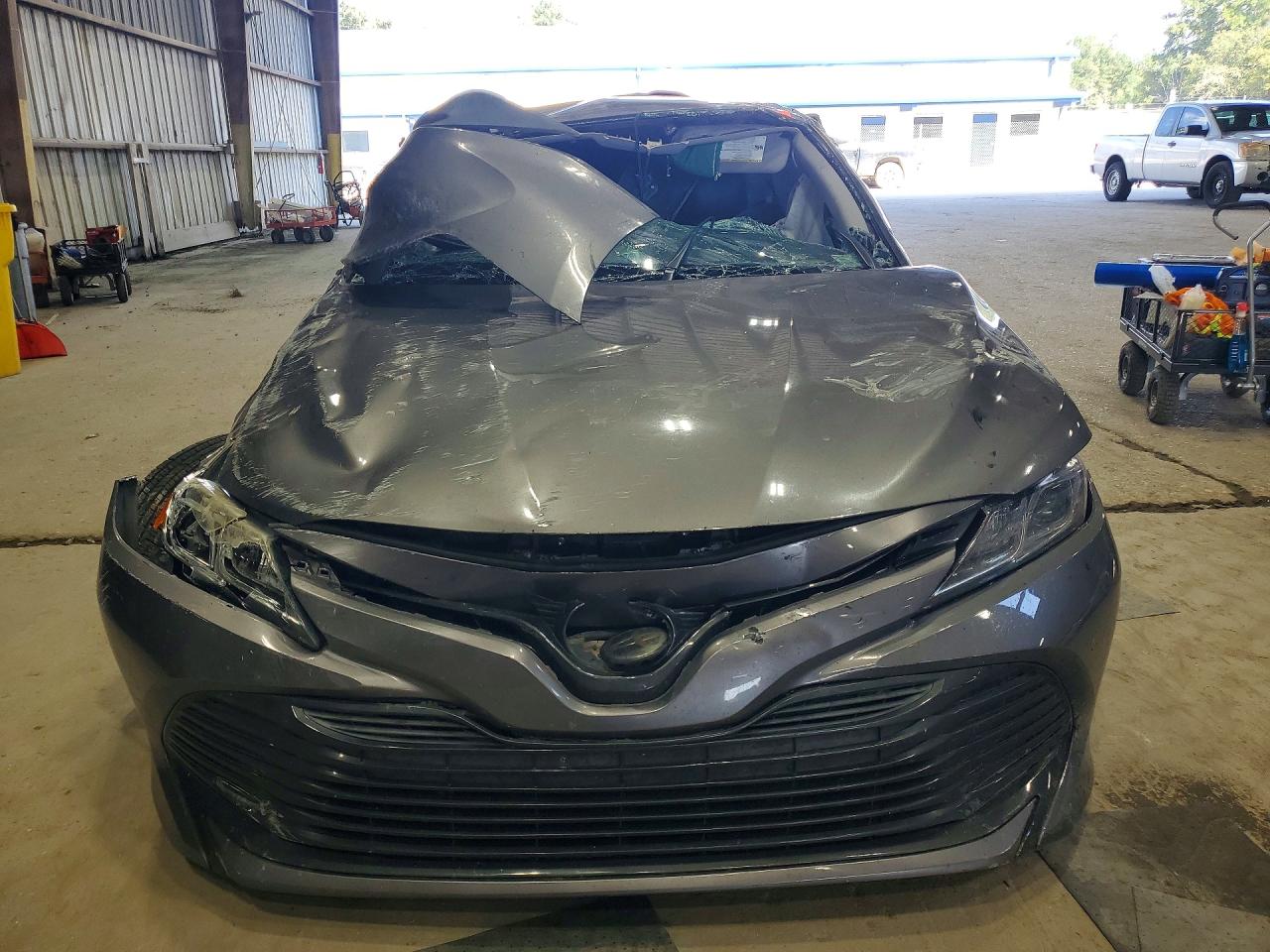 2018 TOYOTA CAMRY LE — снимка 5