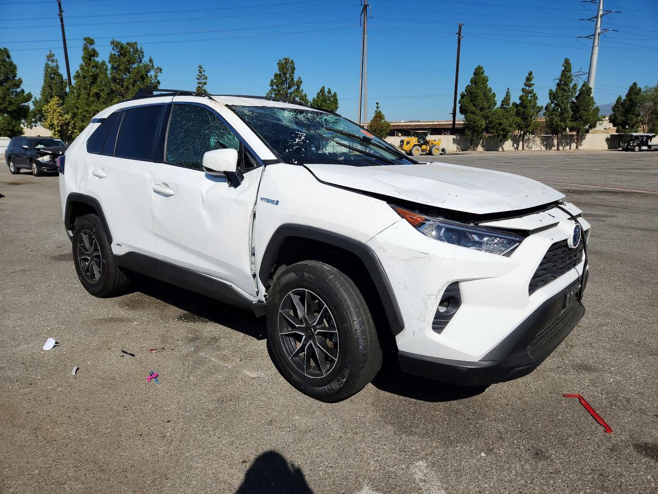 2021 TOYOTA RAV4 XLE — снимка 4