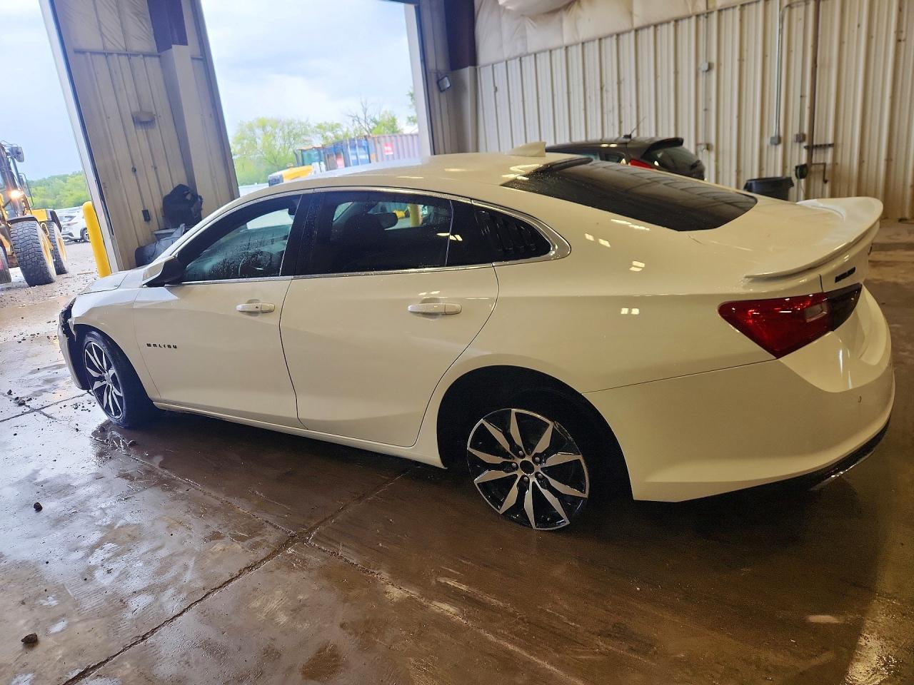 2024 CHEVROLET MALIBU RS — снимка 2
