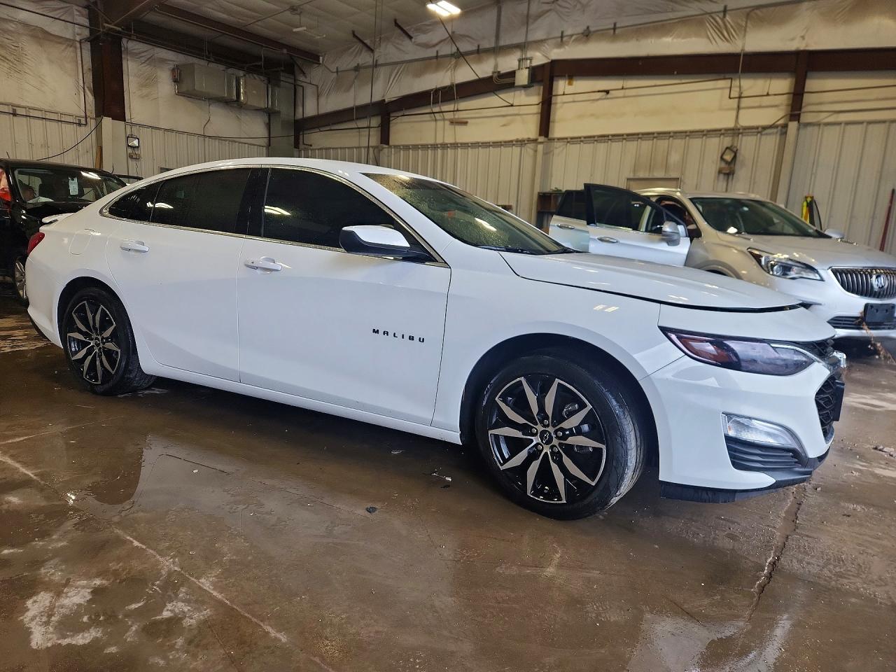 2024 CHEVROLET MALIBU RS — снимка 4