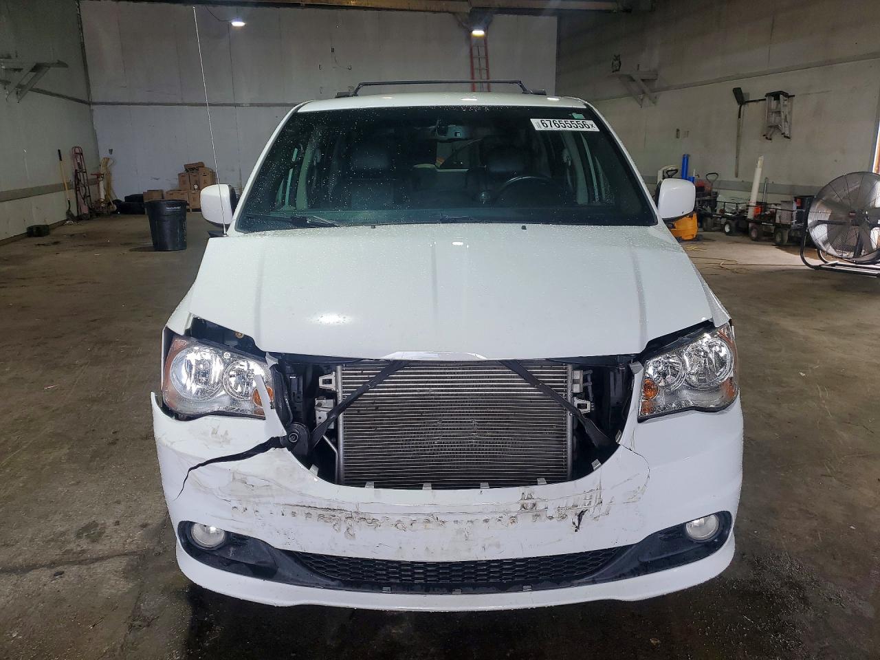 2017 DODGE GRAND CARAVAN SXT — снимка 5