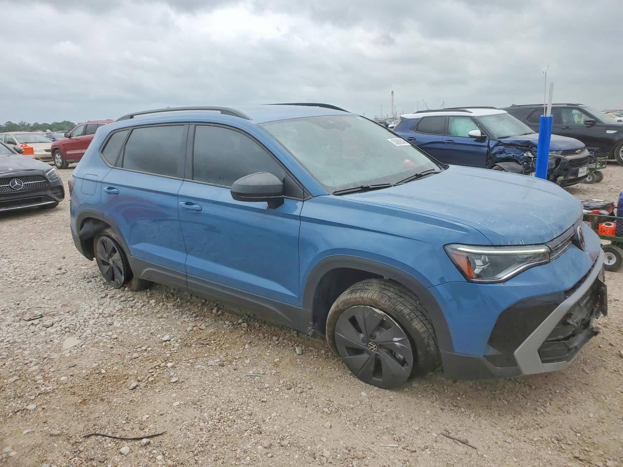 2025 VOLKSWAGEN TAOS S — снимка 4