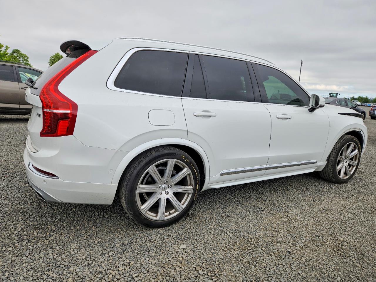 2017 VOLVO XC90 T6 — снимка 3