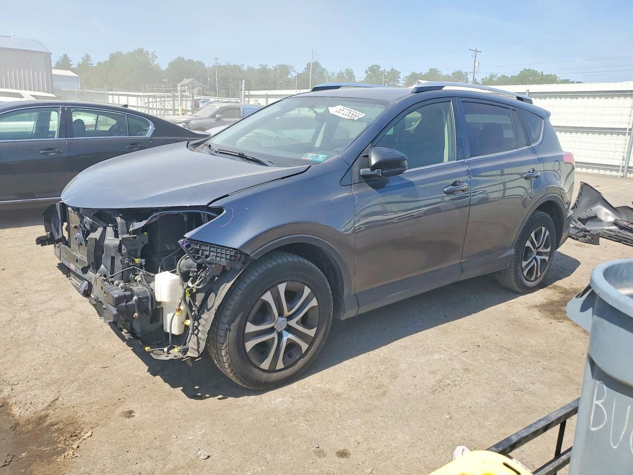 2016 TOYOTA RAV4 LE