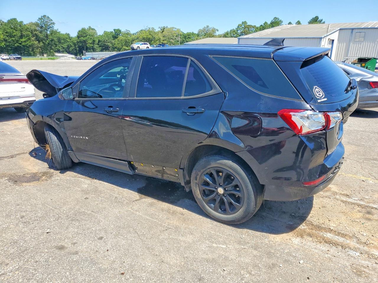 2021 CHEVROLET EQUINOX LS — снимка 2