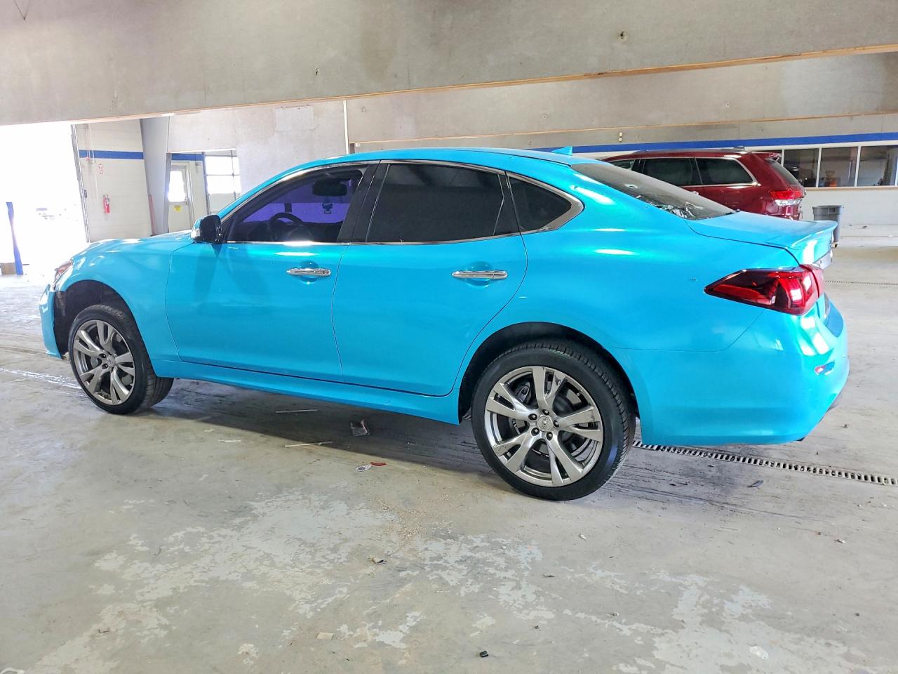 2015 INFINITI Q70 3.7 — снимка 2