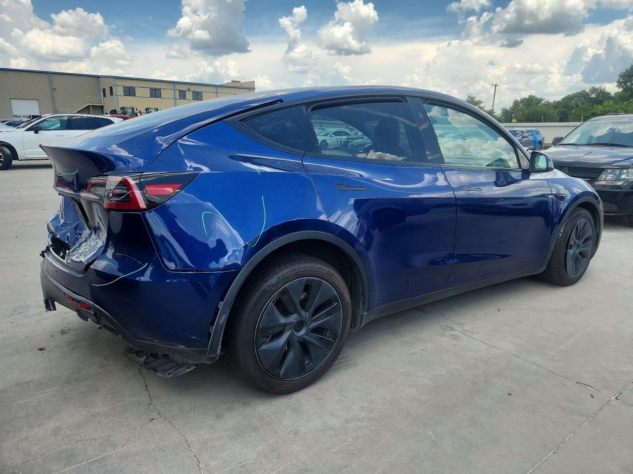2025 TESLA MODEL Y — снимка 3
