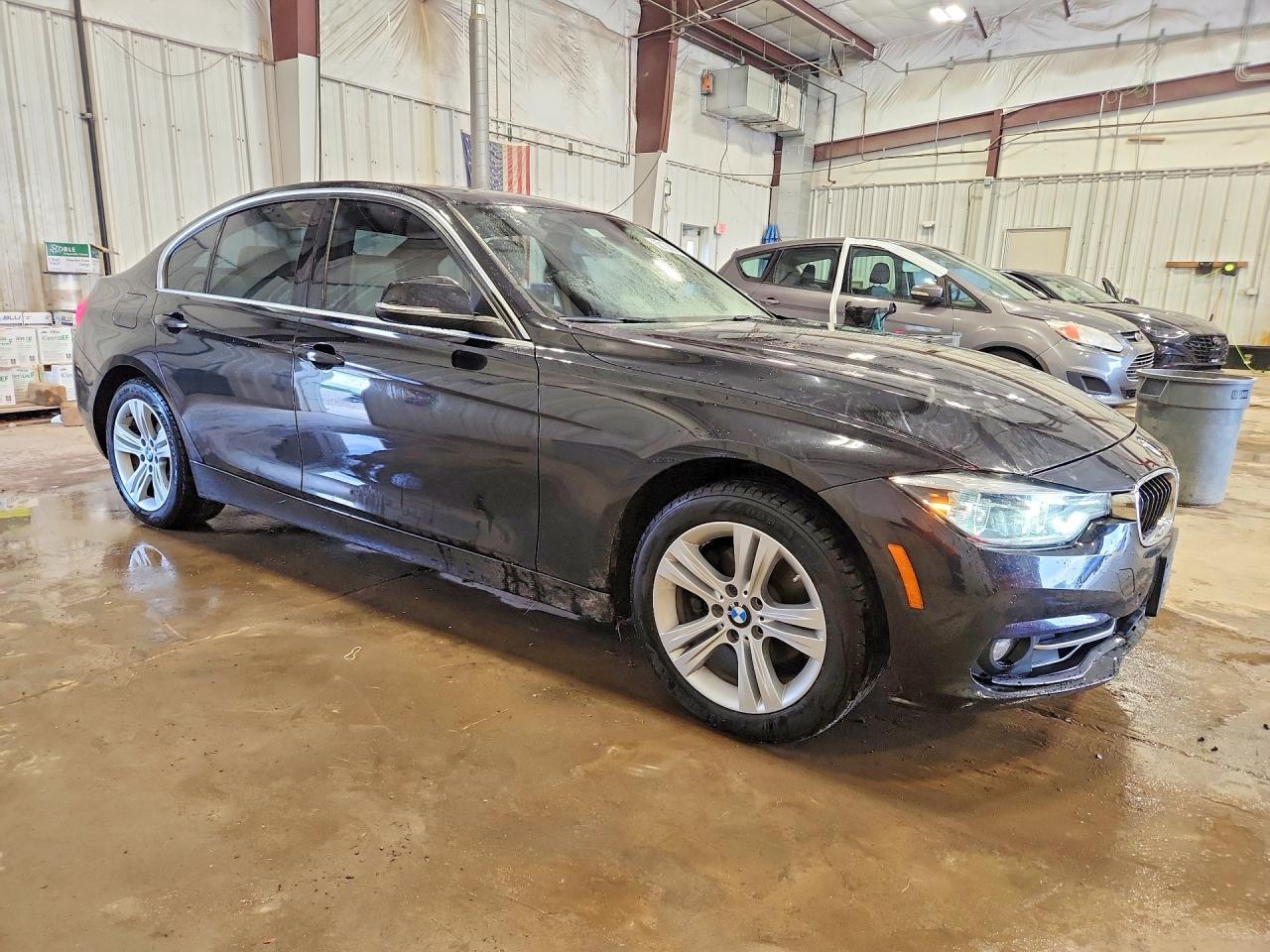 2017 BMW 330 I — снимка 4