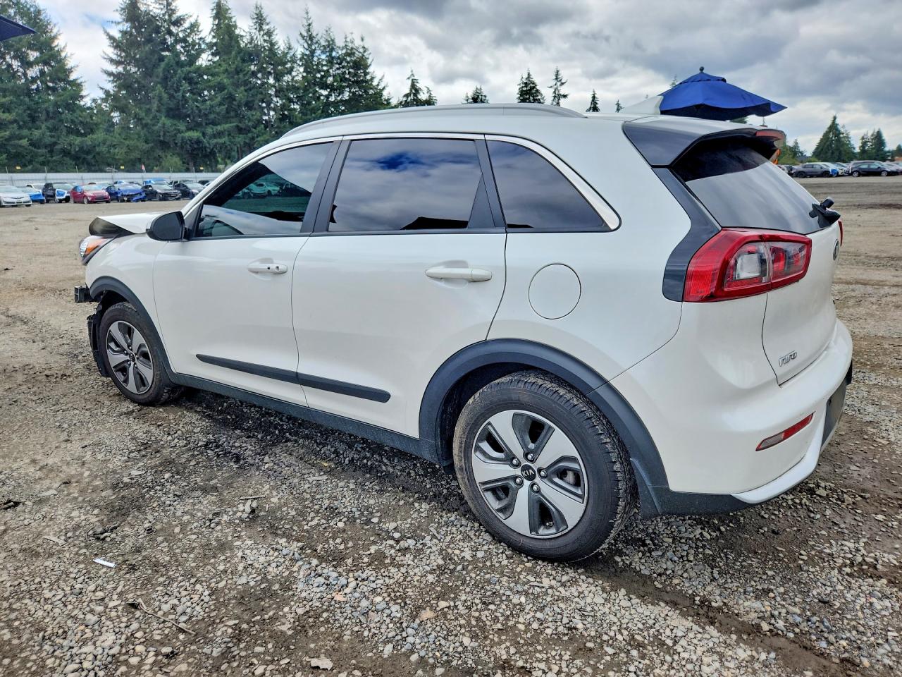 2018 KIA NIRO LX — снимка 2