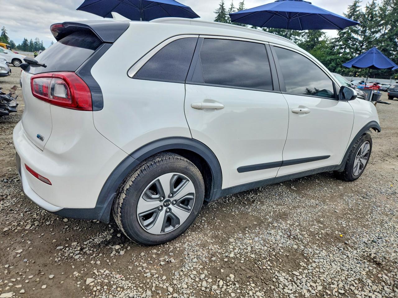 2018 KIA NIRO LX — снимка 3
