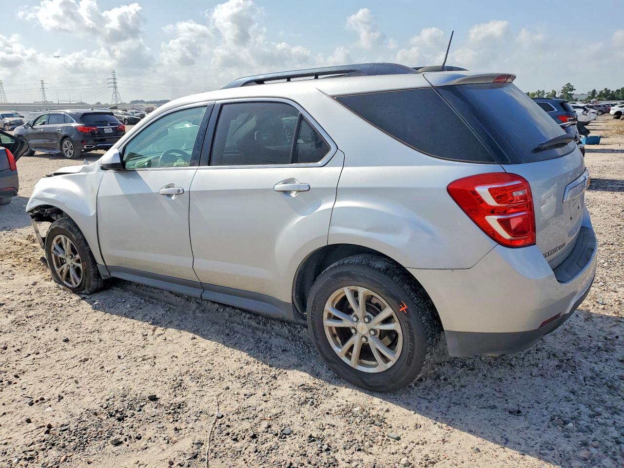 2017 CHEVROLET EQUINOX LT — снимка 2