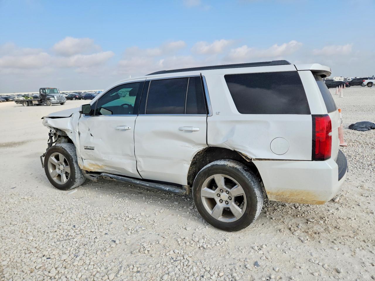 2017 CHEVROLET TAHOE C1500 LT — снимка 2