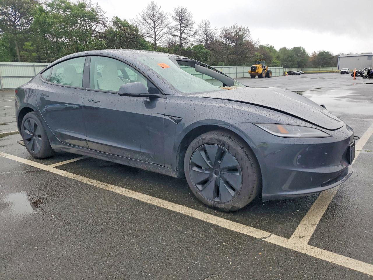 2025 TESLA MODEL 3 — снимка 4