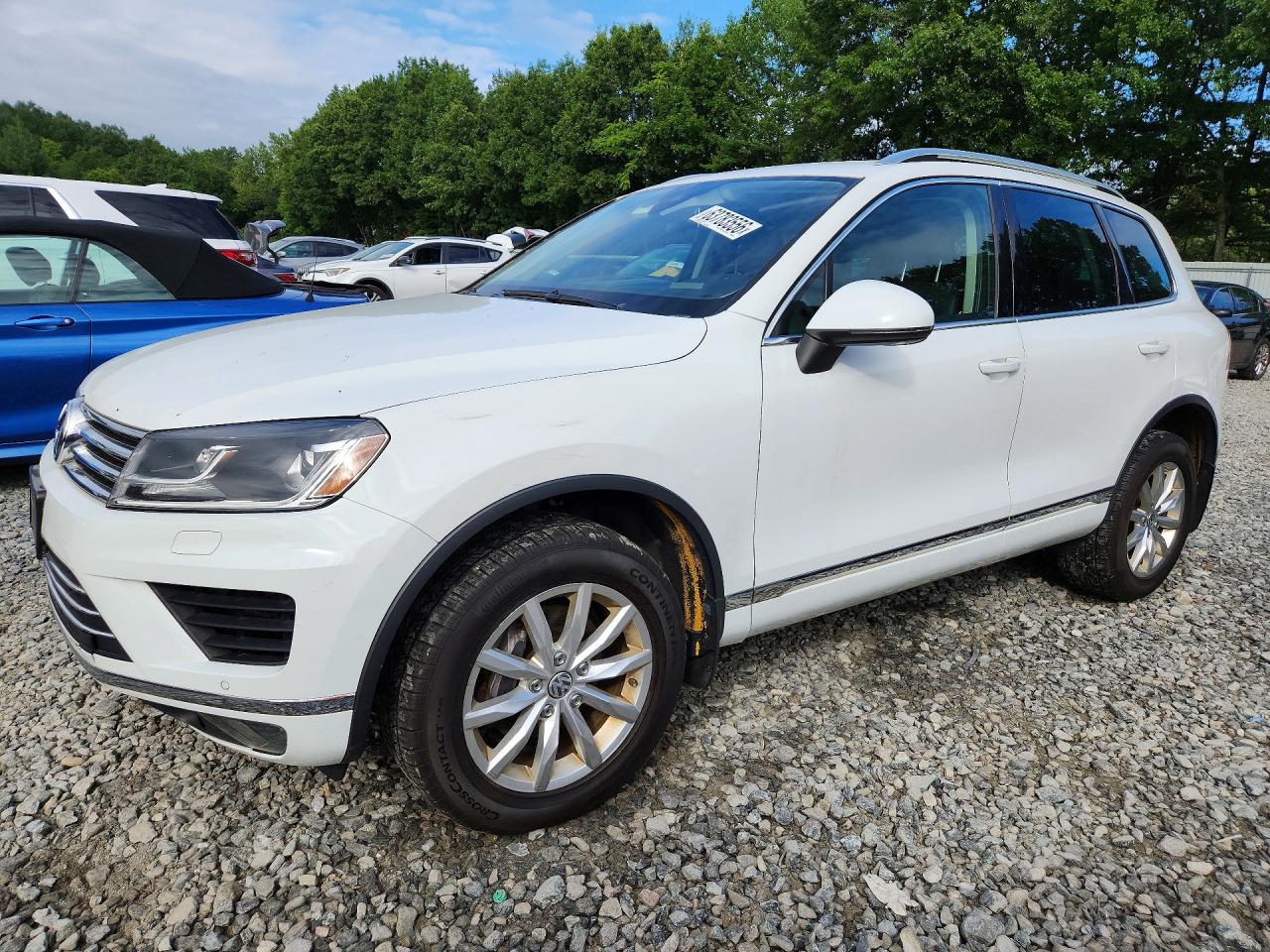 2016 VOLKSWAGEN TOUAREG SPORT