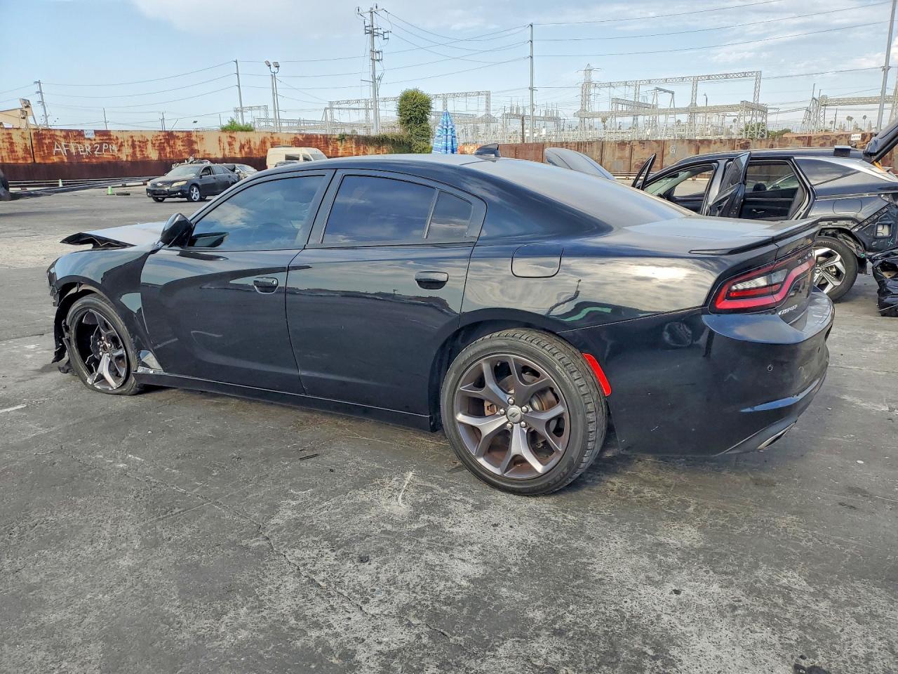 2019 DODGE CHARGER SXT — снимка 2