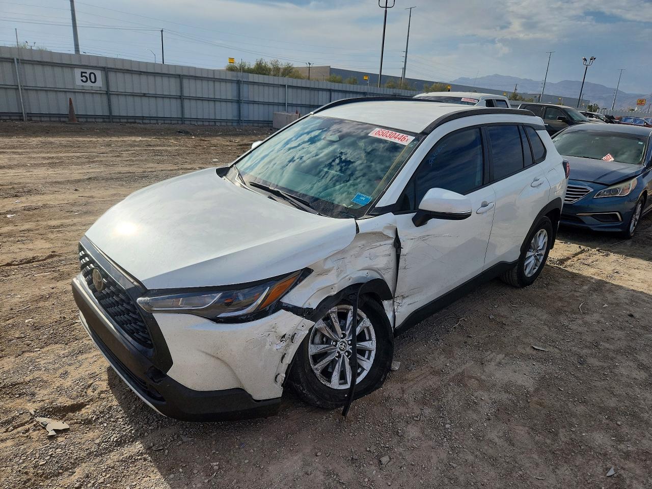 2023 TOYOTA COROLLA CROSS LE