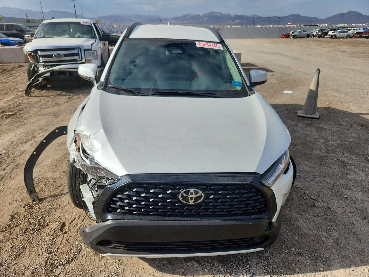 2023 TOYOTA COROLLA CROSS LE — снимка 5