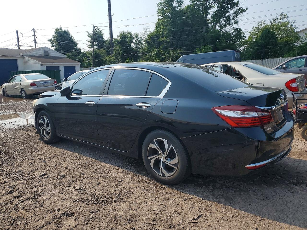 2017 HONDA ACCORD LX — снимка 2