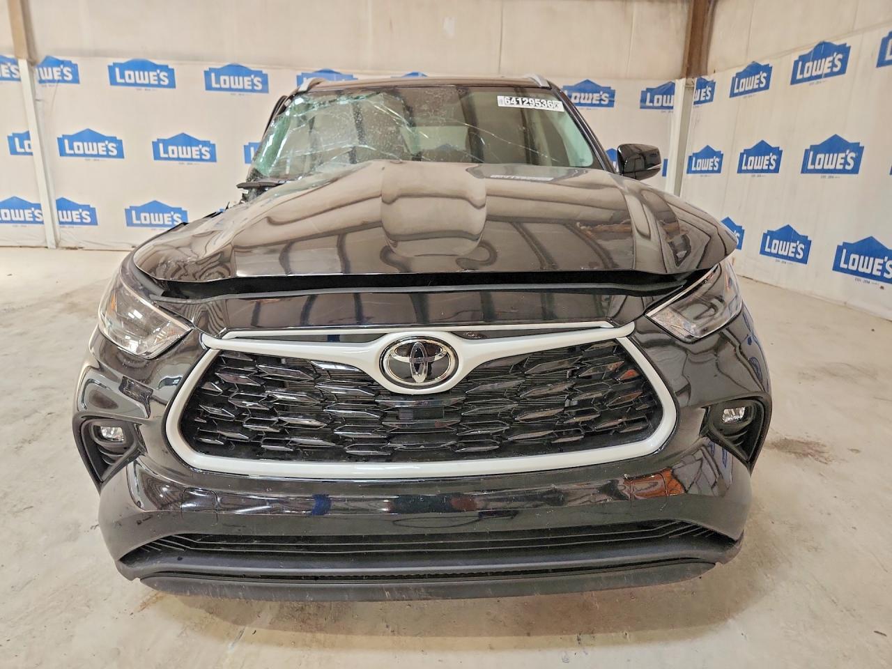 2026 TOYOTA HIGHLANDER XLE — снимка 5