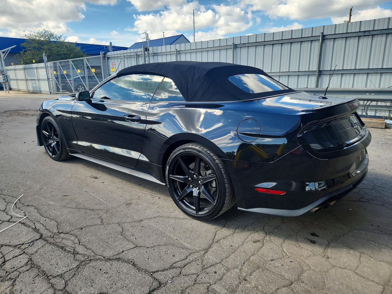2020 FORD MUSTANG GT — снимка 2