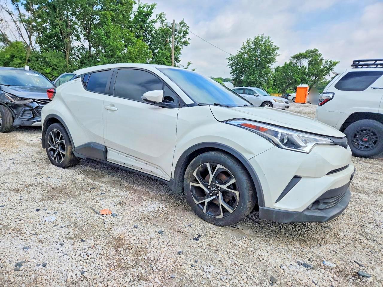 2018 TOYOTA C-HR XLE PREMIUM — снимка 4