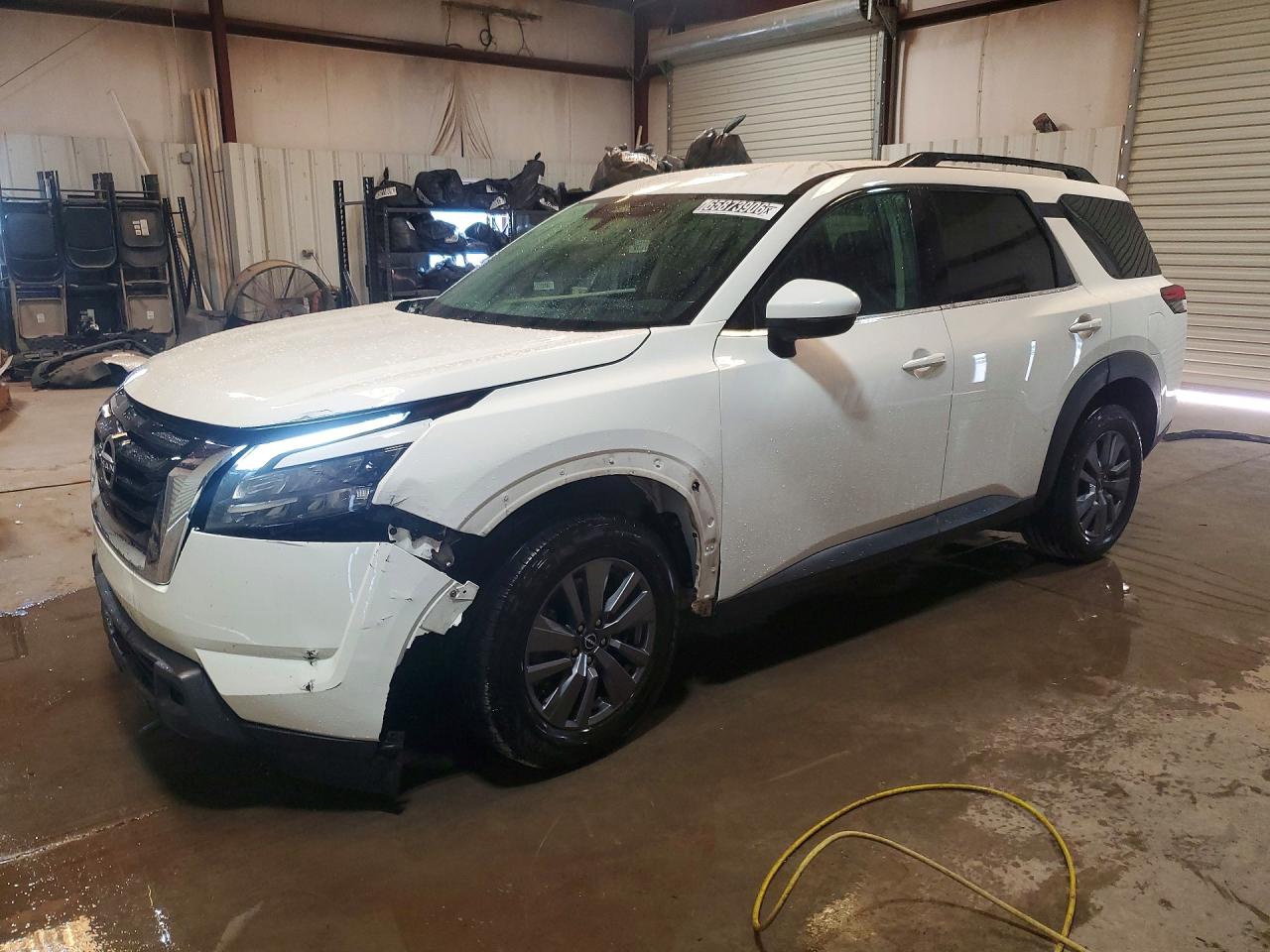 2025 NISSAN PATHFINDER SV