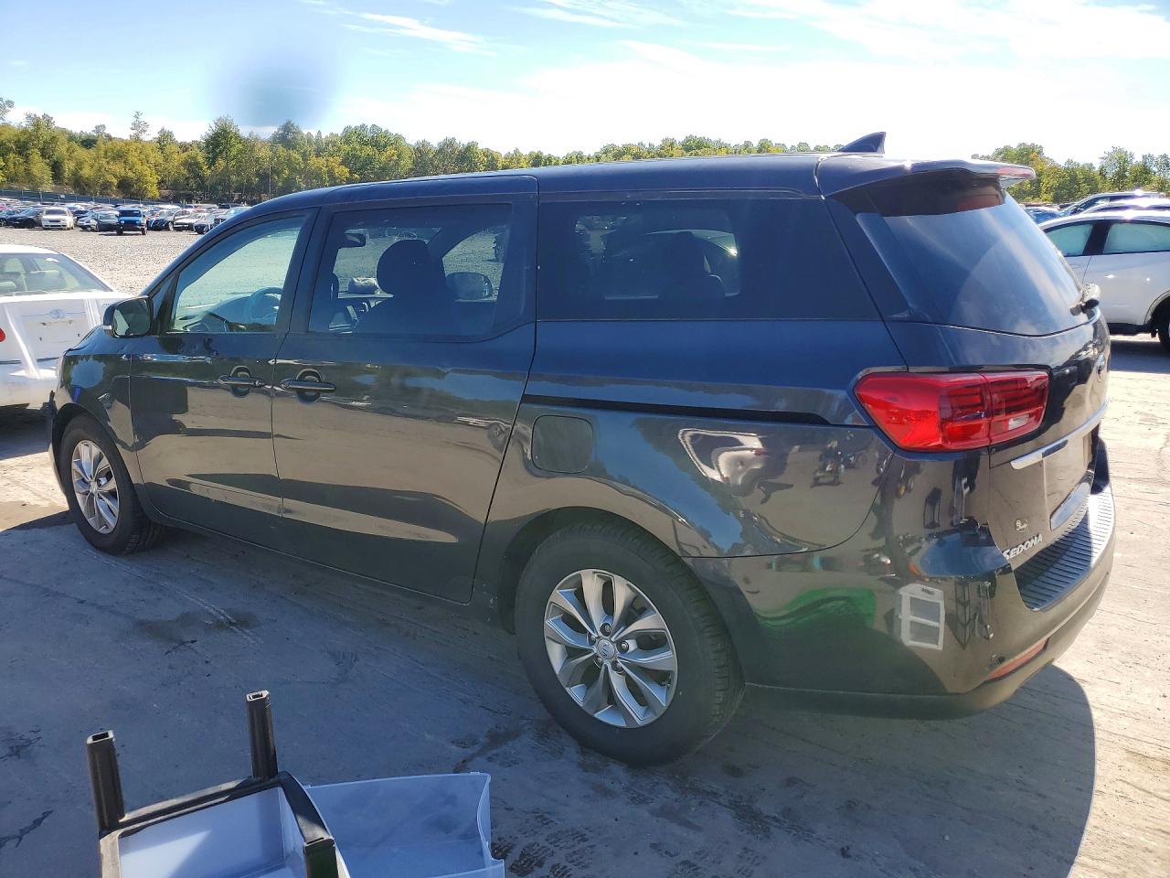 2021 KIA SEDONA LX — photo 2