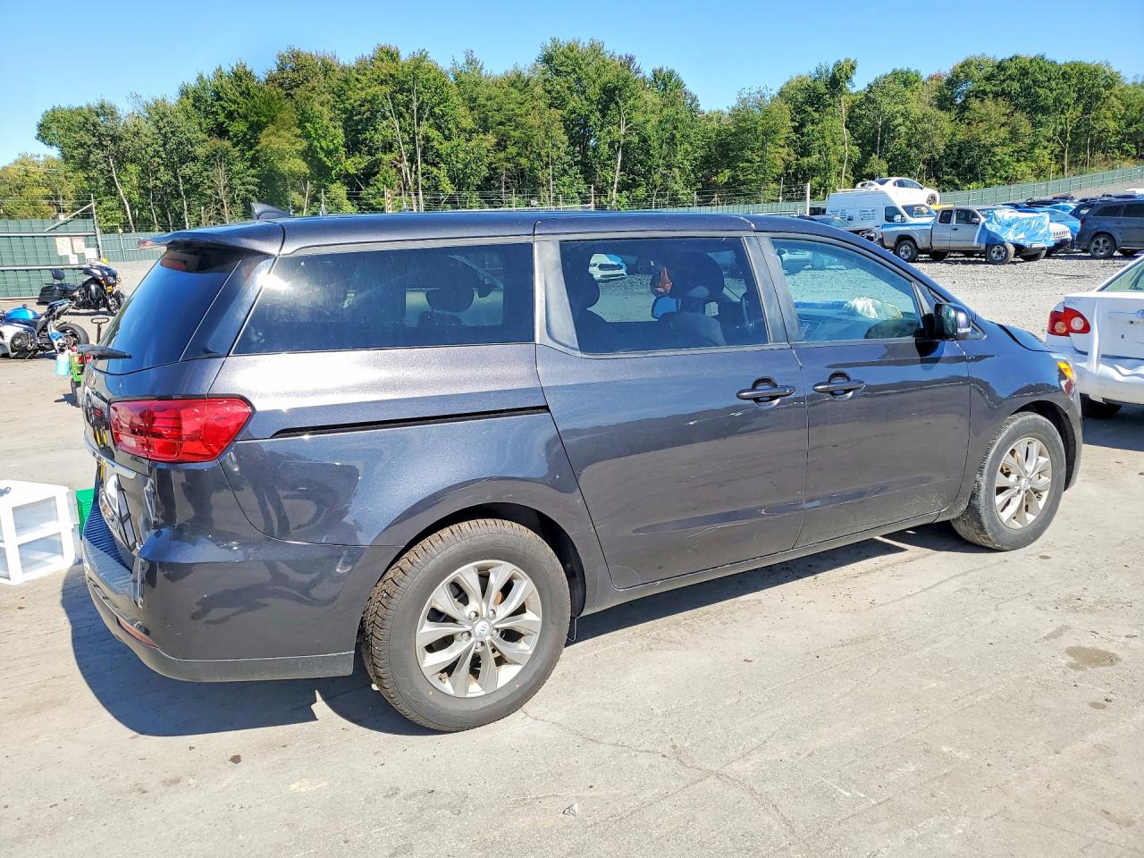 2021 KIA SEDONA LX — photo 3