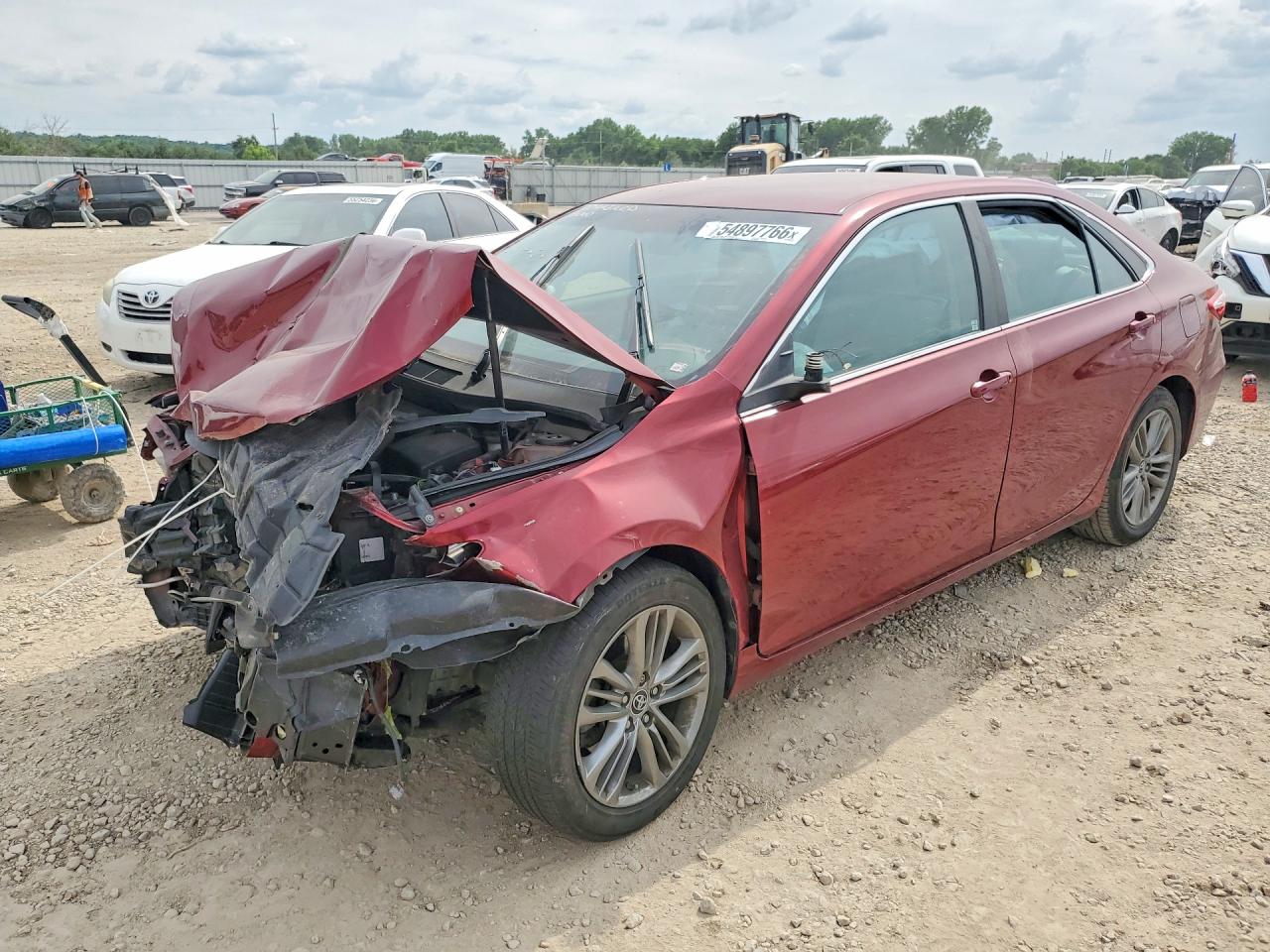 2015 TOYOTA CAMRY SE
