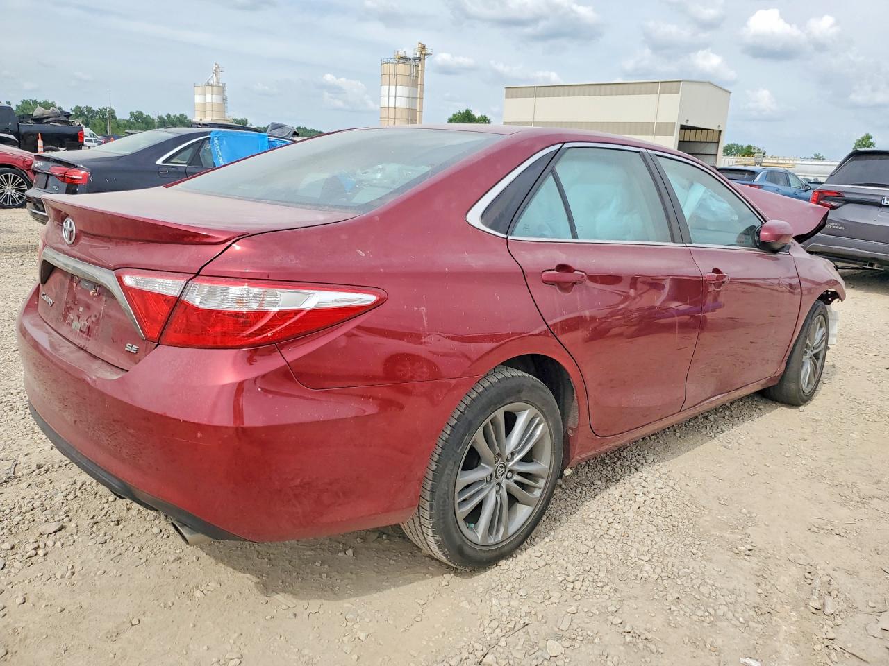 2015 TOYOTA CAMRY SE — снимка 3