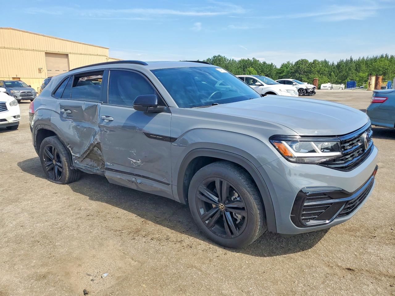 2023 VOLKSWAGEN ATLAS CROSS SPORT SEL R-LINE — снимка 4