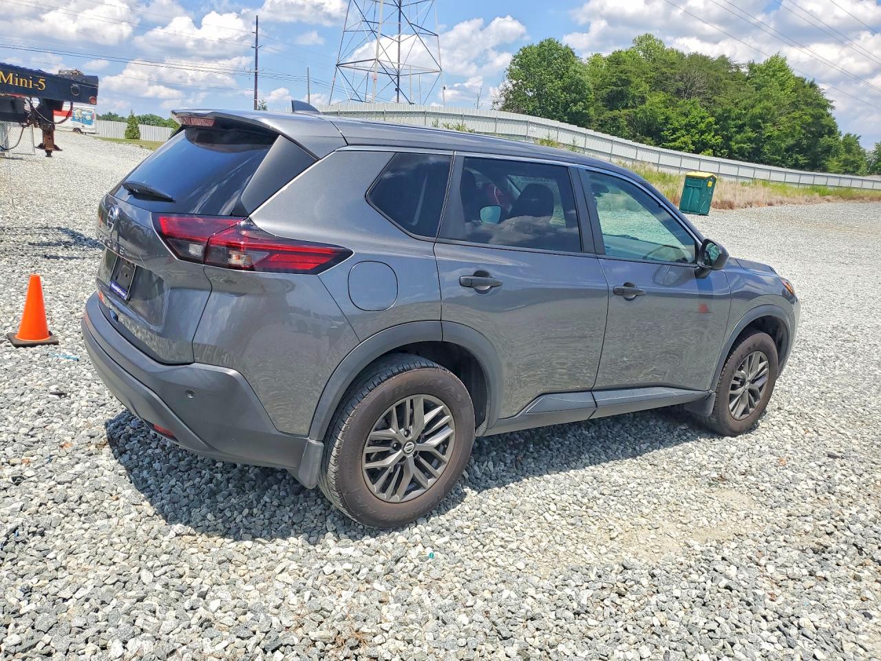2021 NISSAN ROGUE S — снимка 3
