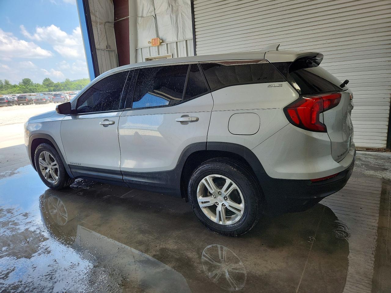 2020 GMC TERRAIN SLE — снимка 2