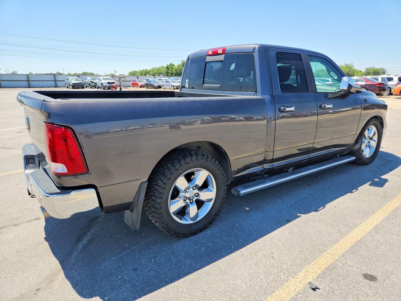 2015 RAM 1500 SLT — снимка 3