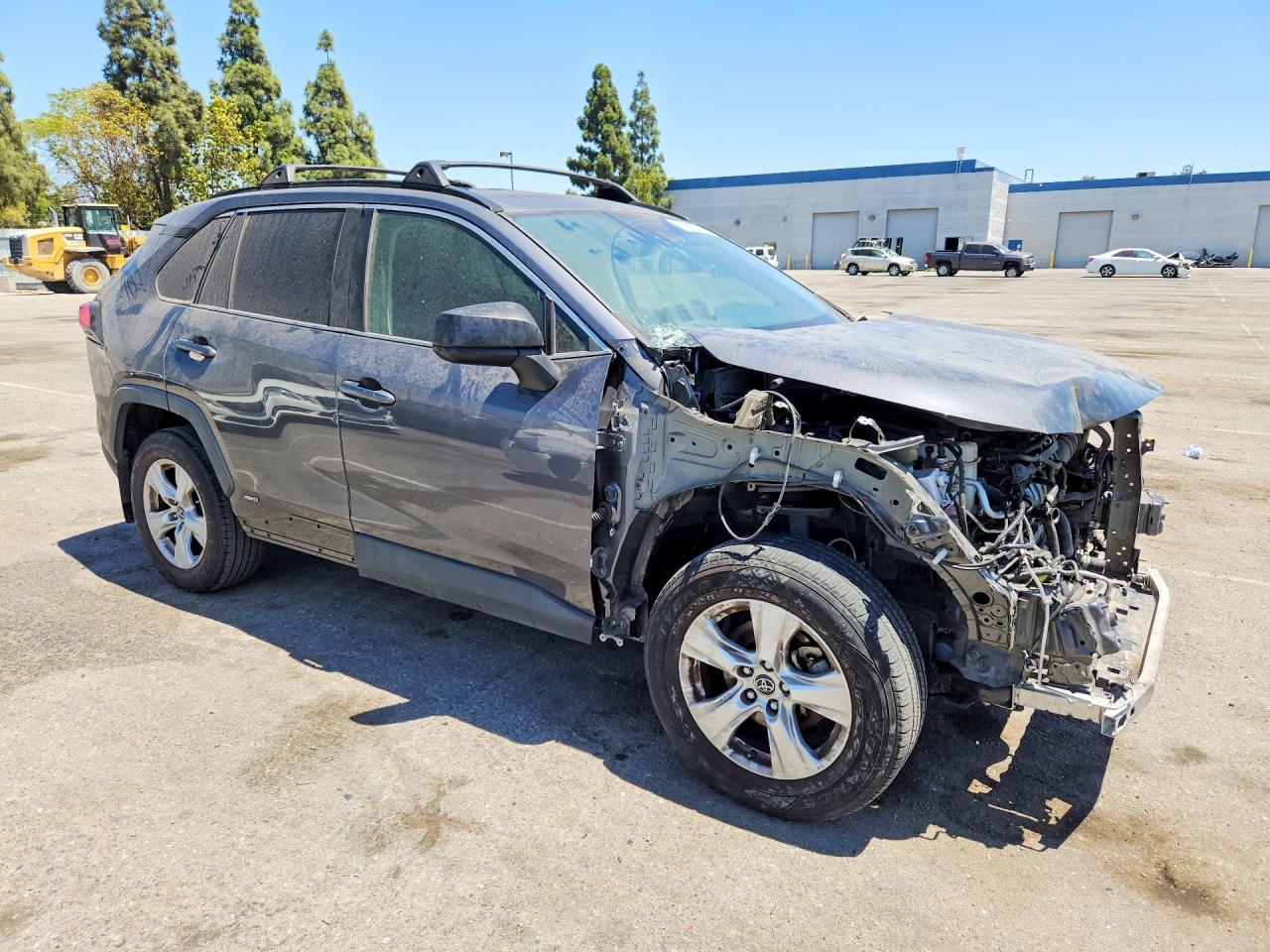 2019 TOYOTA RAV4 LE — снимка 4
