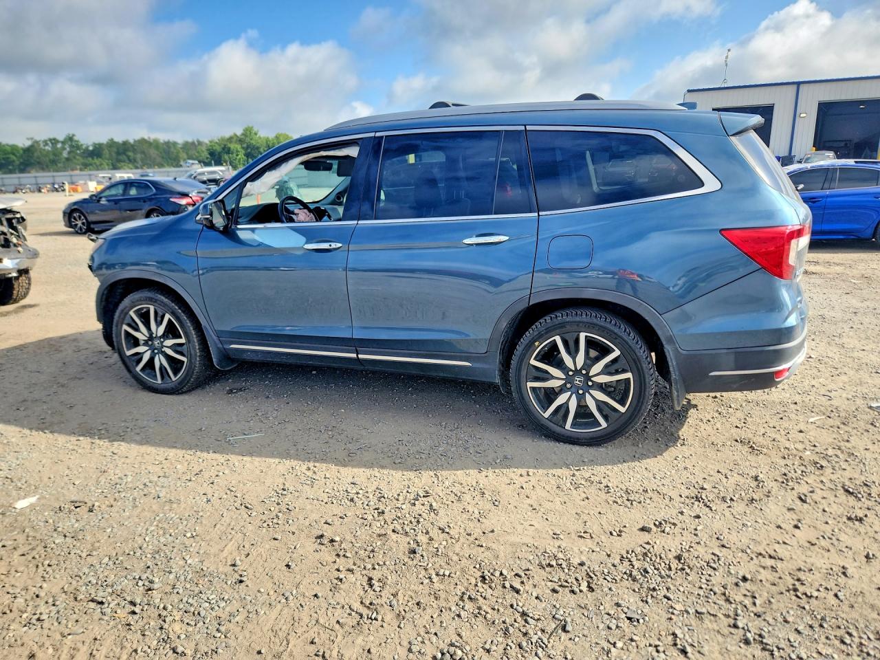 2021 HONDA PILOT TOURING — снимка 2