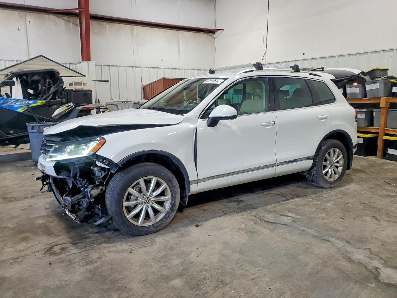 2017 VOLKSWAGEN TOUAREG SPORT
