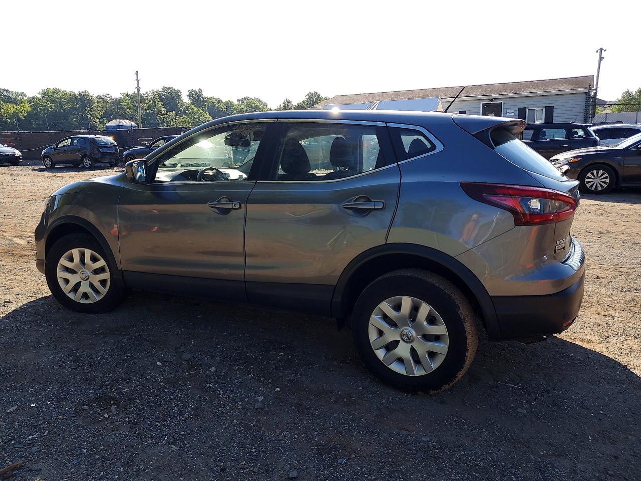 2020 NISSAN ROGUE SPORT S — снимка 2