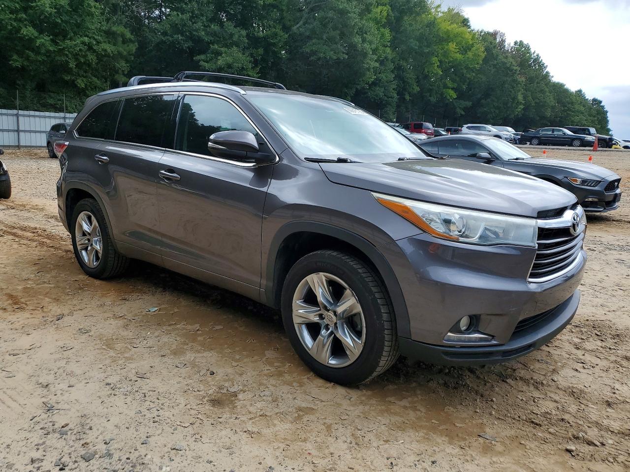 2015 TOYOTA HIGHLANDER LIMITED — снимка 4