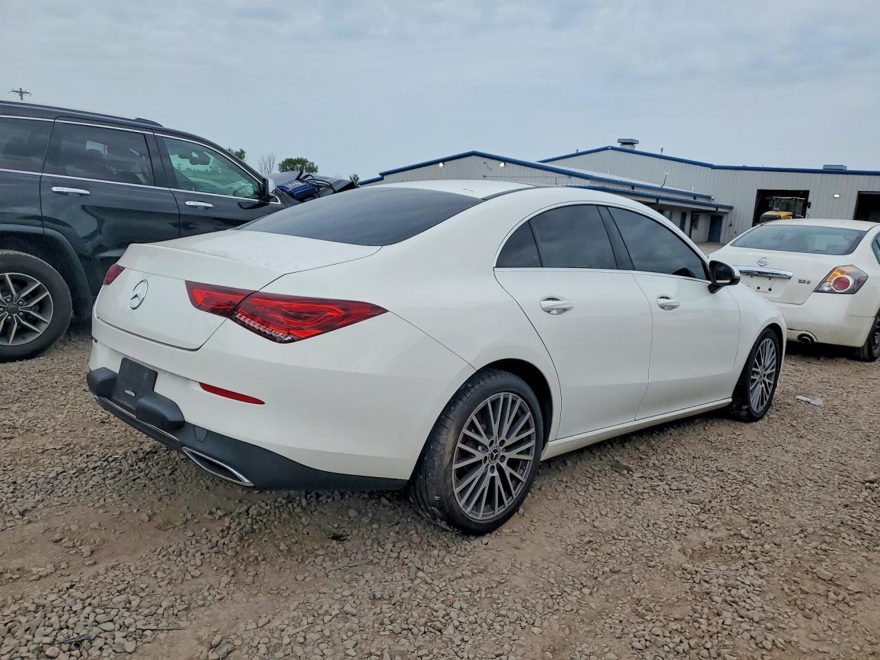 2020 MERCEDES-BENZ CLA 250 4MATIC — снимка 3