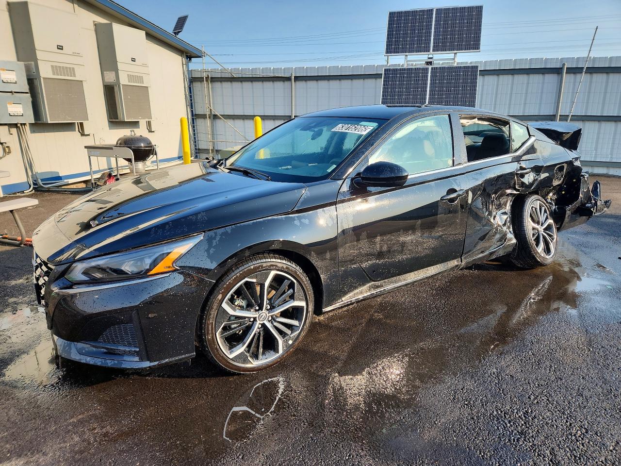 2025 NISSAN ALTIMA SR