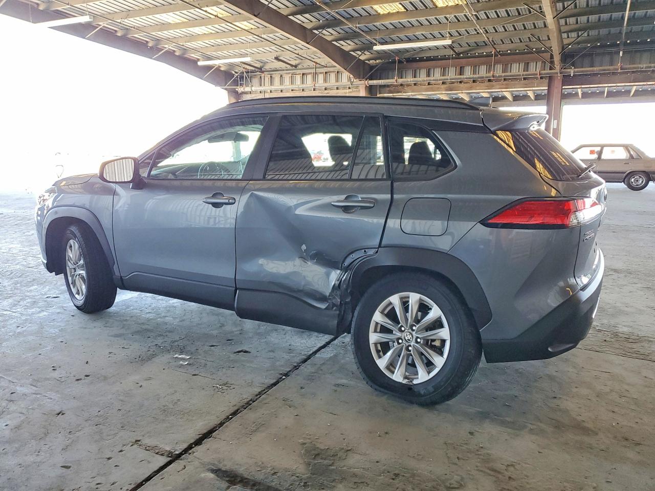 2023 TOYOTA COROLLA CROSS LE — снимка 2