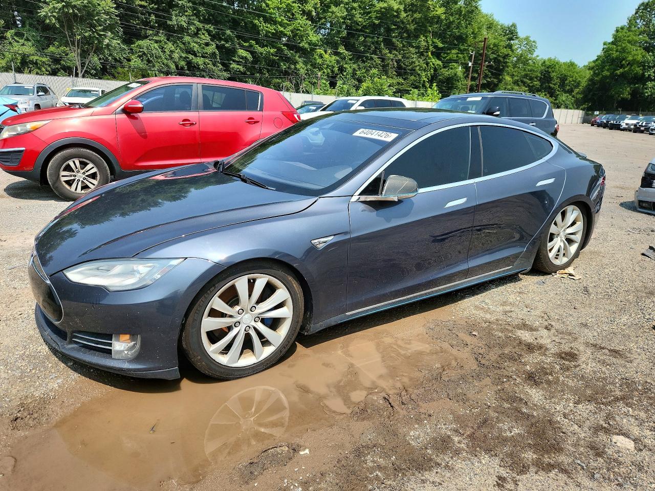 2015 TESLA MODEL S 85D