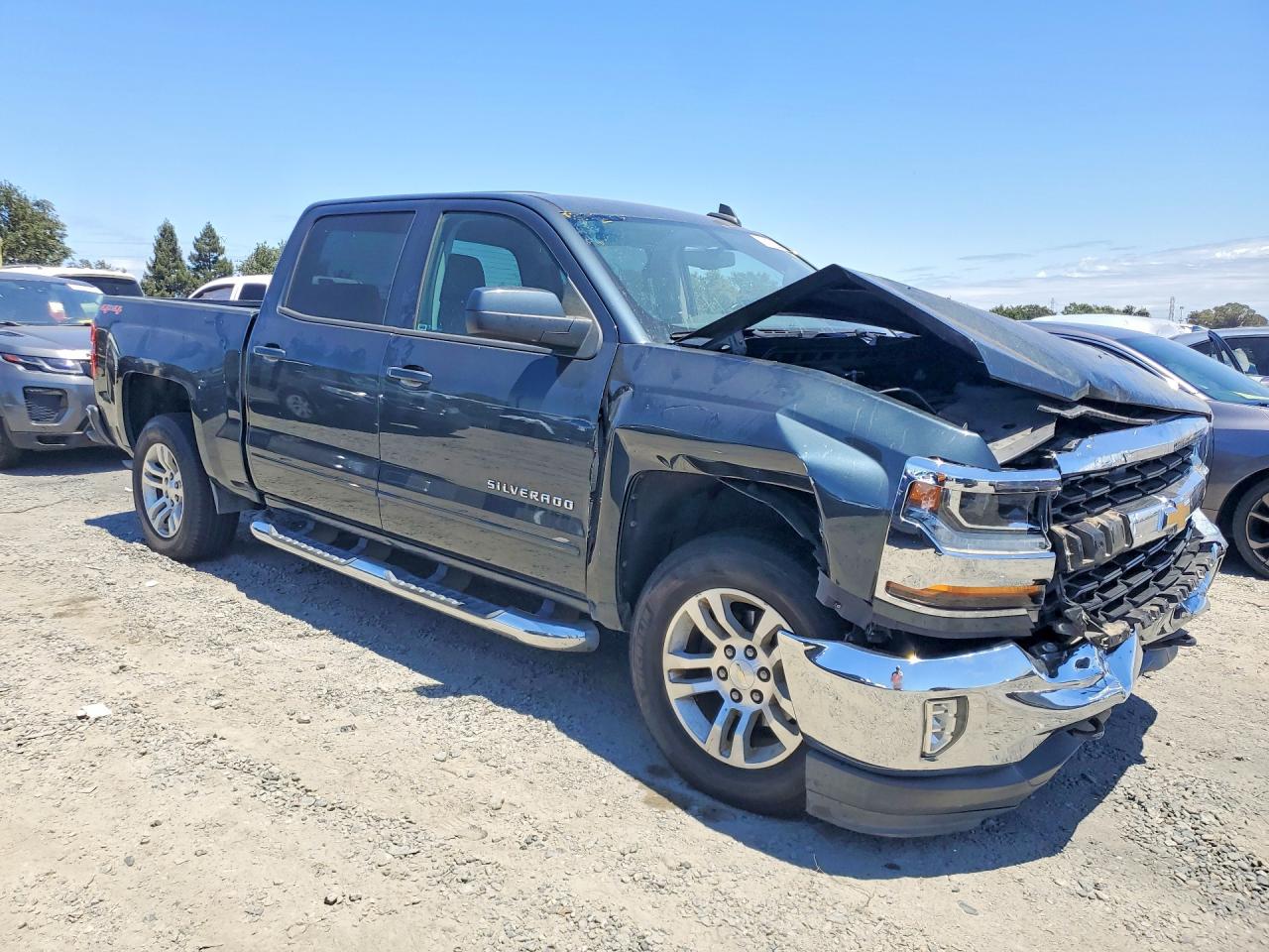 2017 CHEVROLET SILVERADO K1500 LT — снимка 4