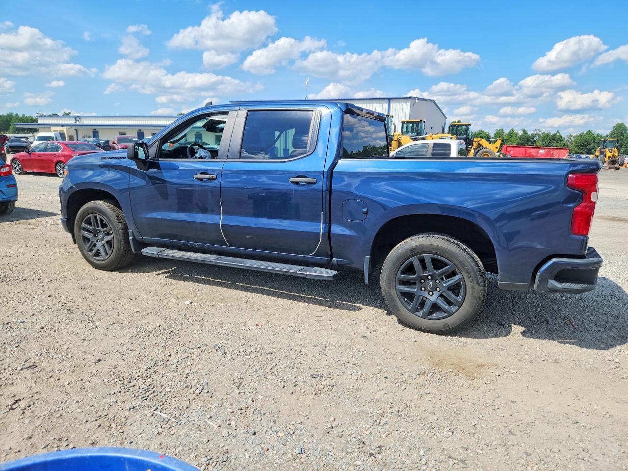 2023 CHEVROLET SILVERADO C1500 CUSTOM — снимка 2