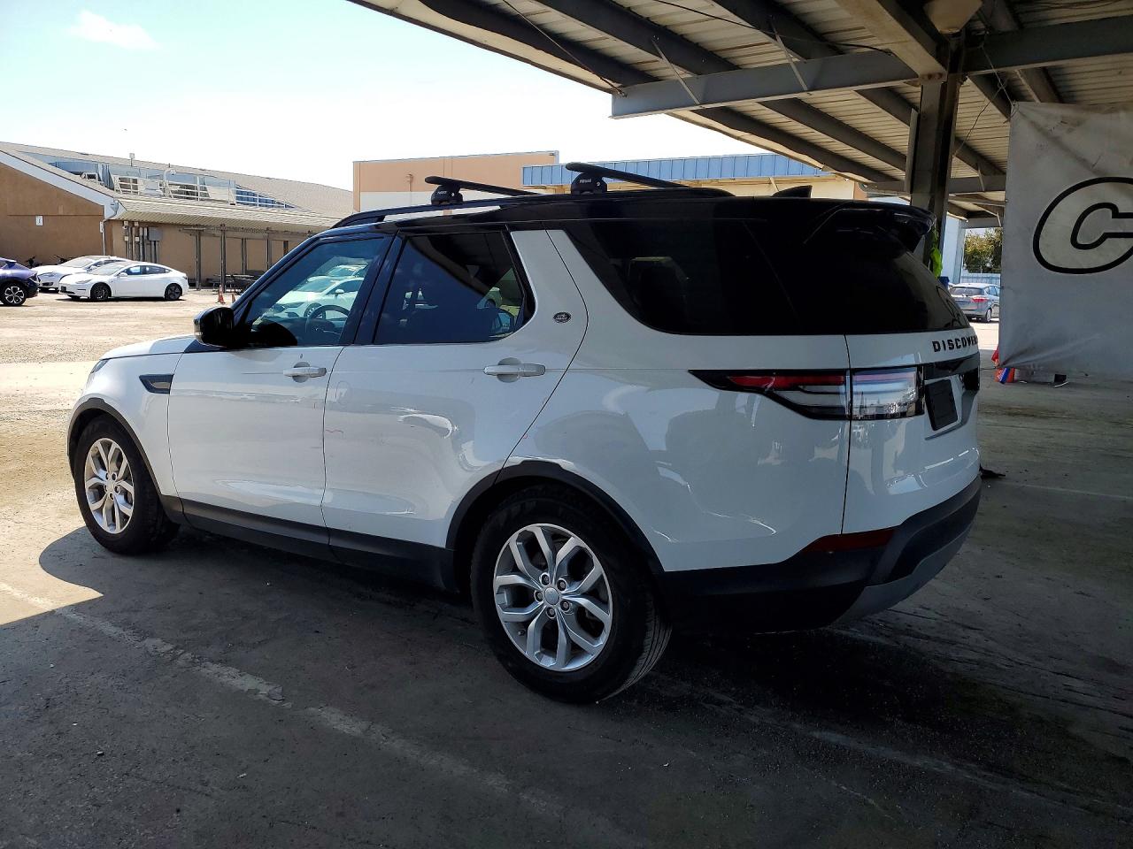 2019 LAND ROVER DISCOVERY SE — снимка 2