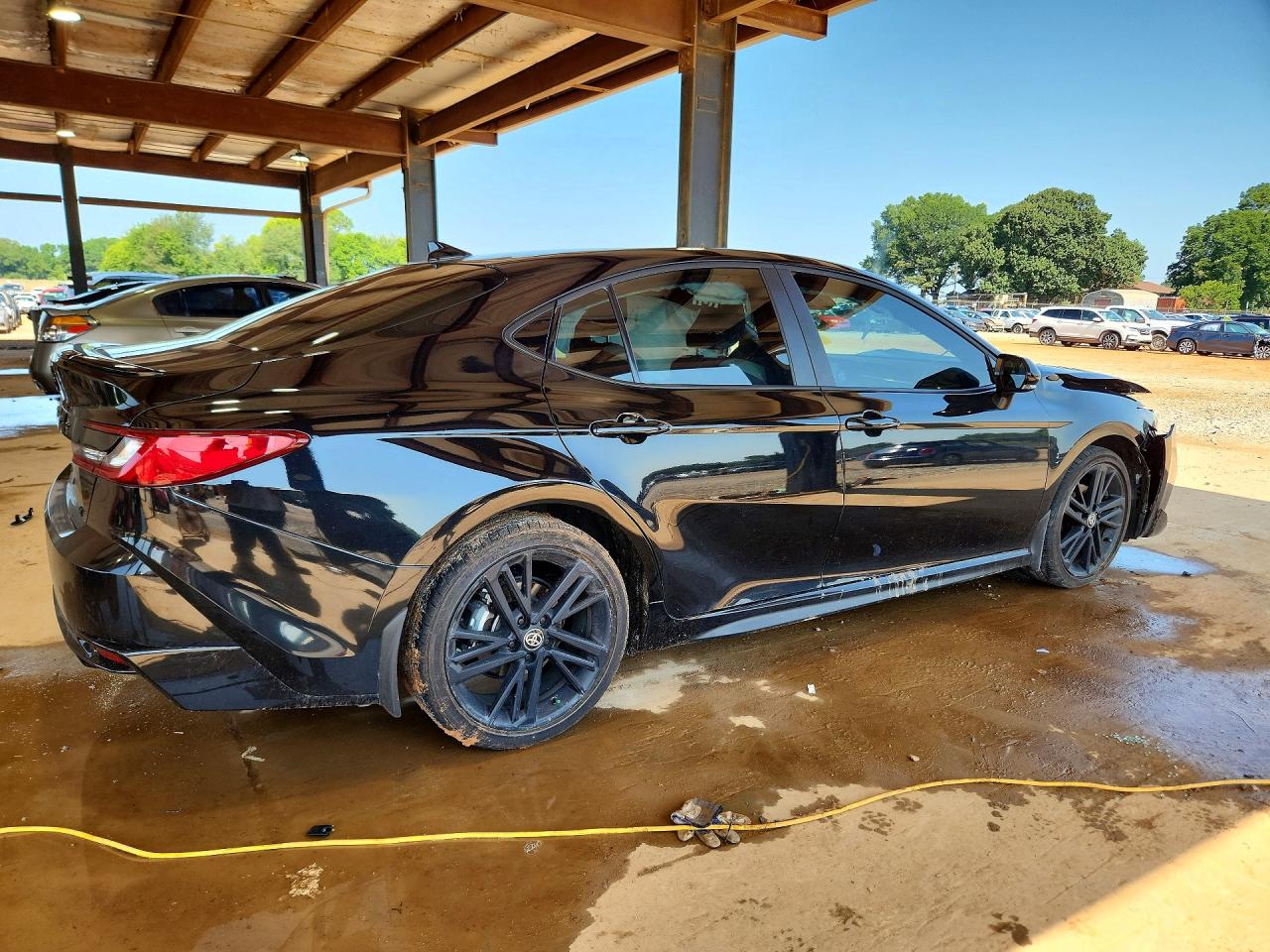 2026 TOYOTA CAMRY NIGHTSHADE — снимка 3